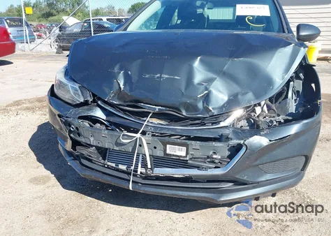 2018 Chevrolet Cruze Lt Auto из США, поврежденный, VIN 1G1BE5SM2J7201620